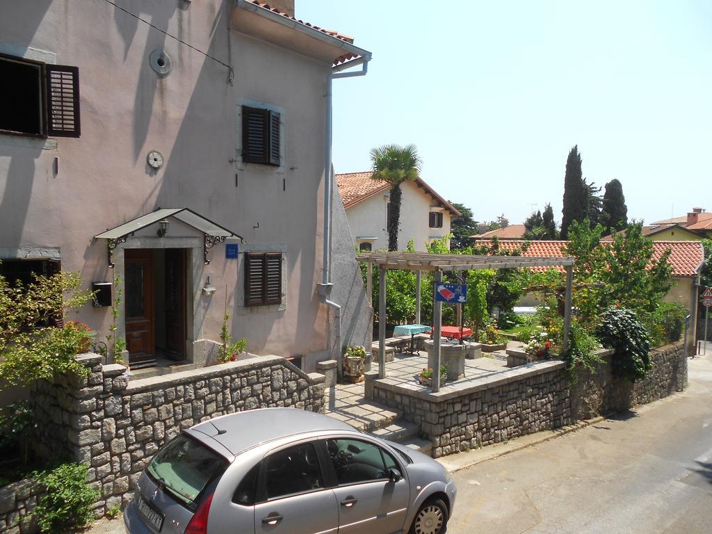 Guesthouse Kuca Na Sterne Ловран Экстерьер фото
